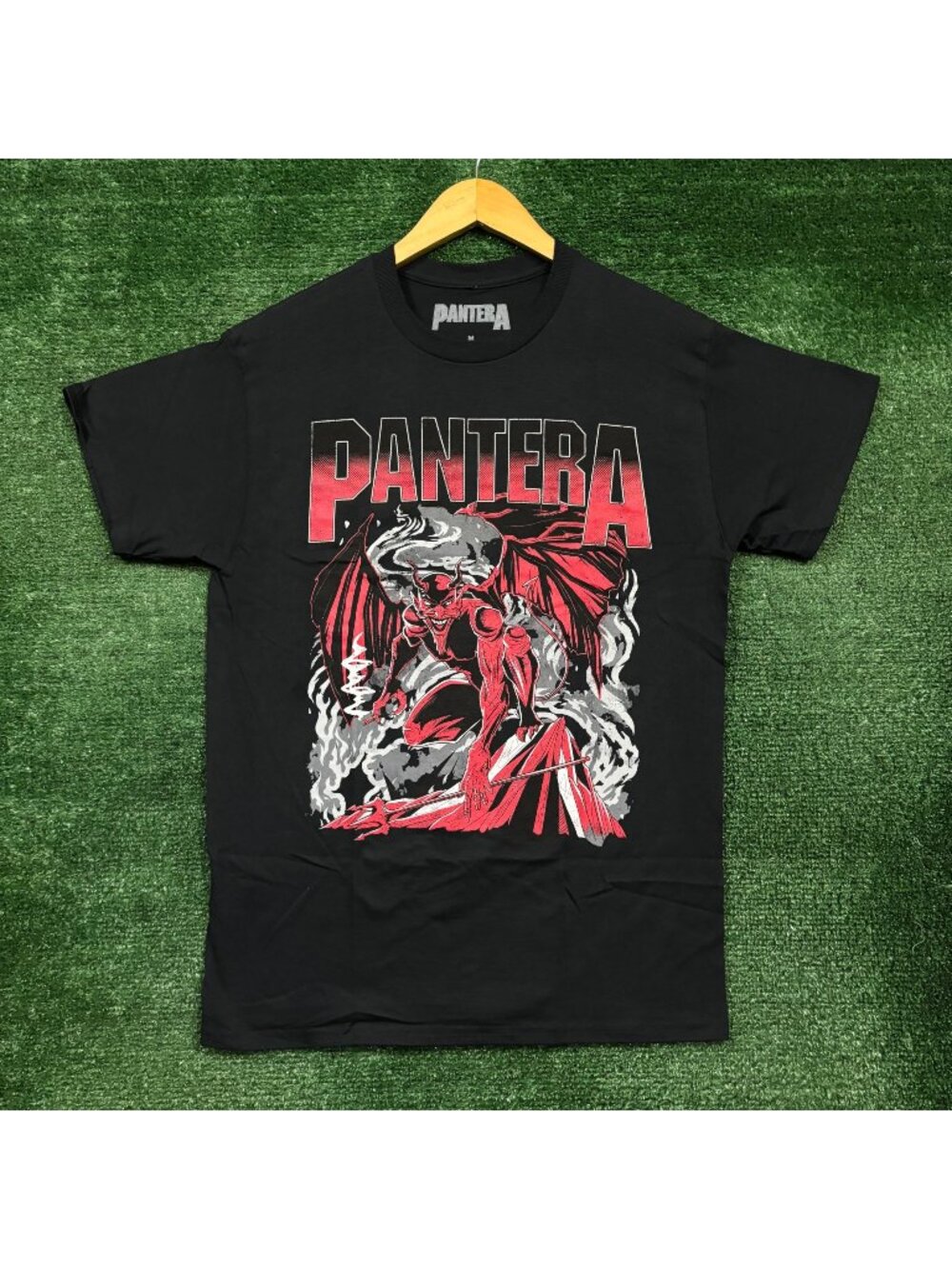Pantera Smoking Devil T-Shirt Size Medium